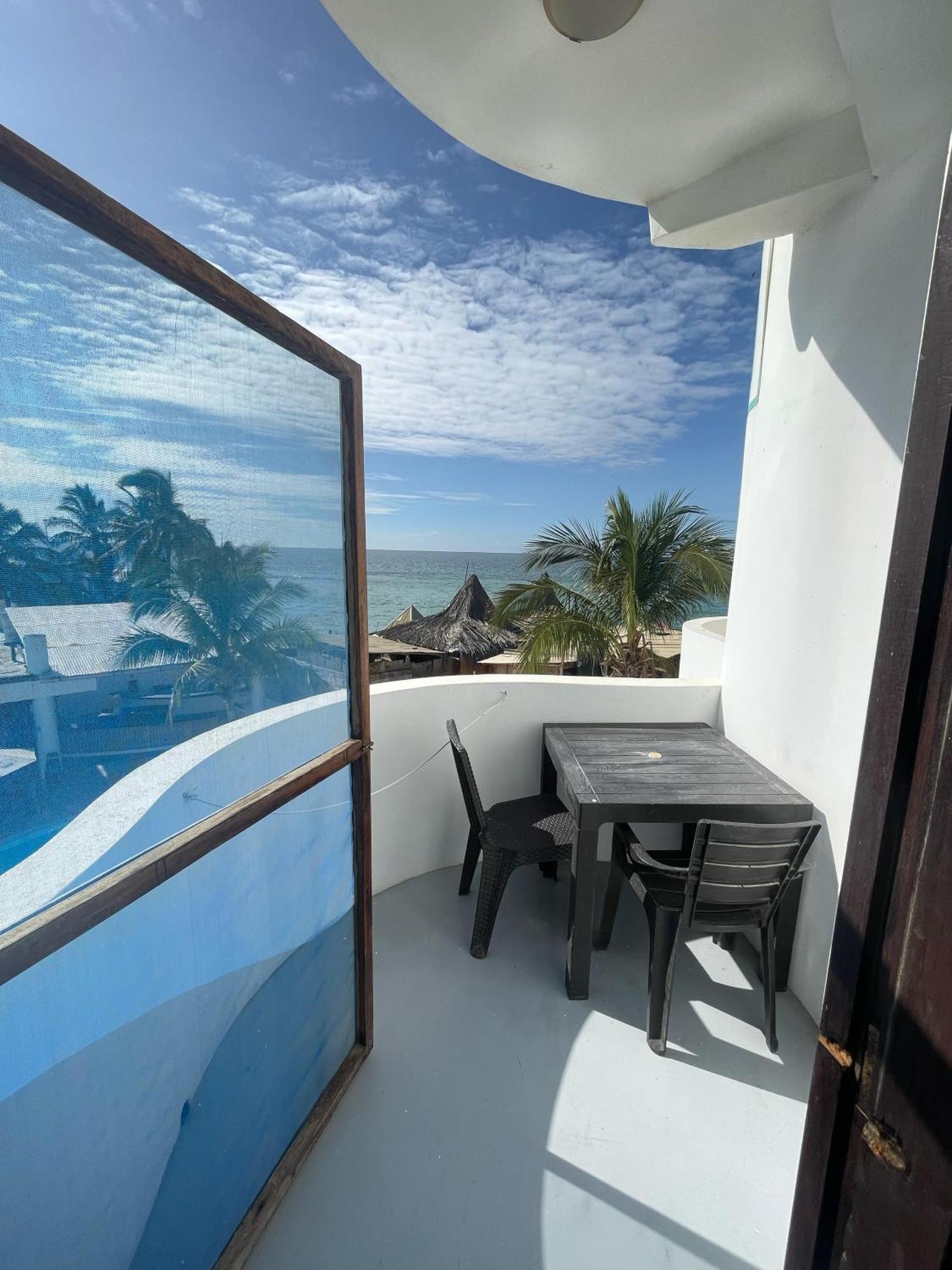 Loki Del Mar Hostel Mancora Luaran gambar