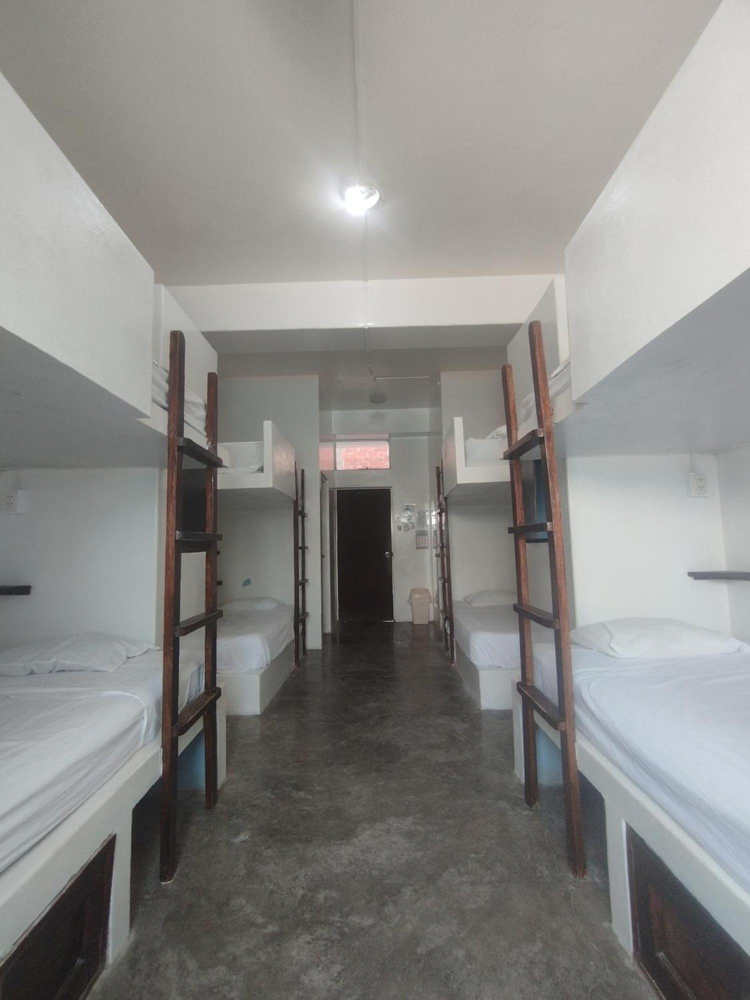 Loki Del Mar Hostel Mancora Luaran gambar